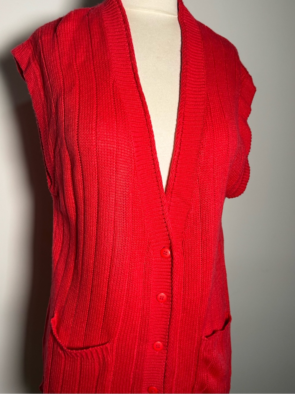 Vintage 90s American Weekend Red Acrylic Button Front Sweater Vest M Maldives